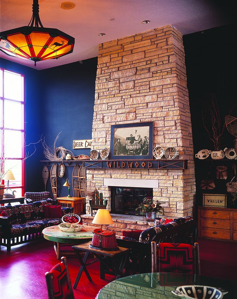 Wildwood Lodge & Suites Clive Interno foto